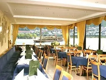 ホテル Carat Rheingau 4*