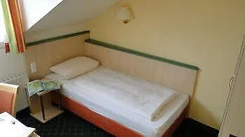 Carat Rheingau Отель Рюдесхайм-на-Рейне